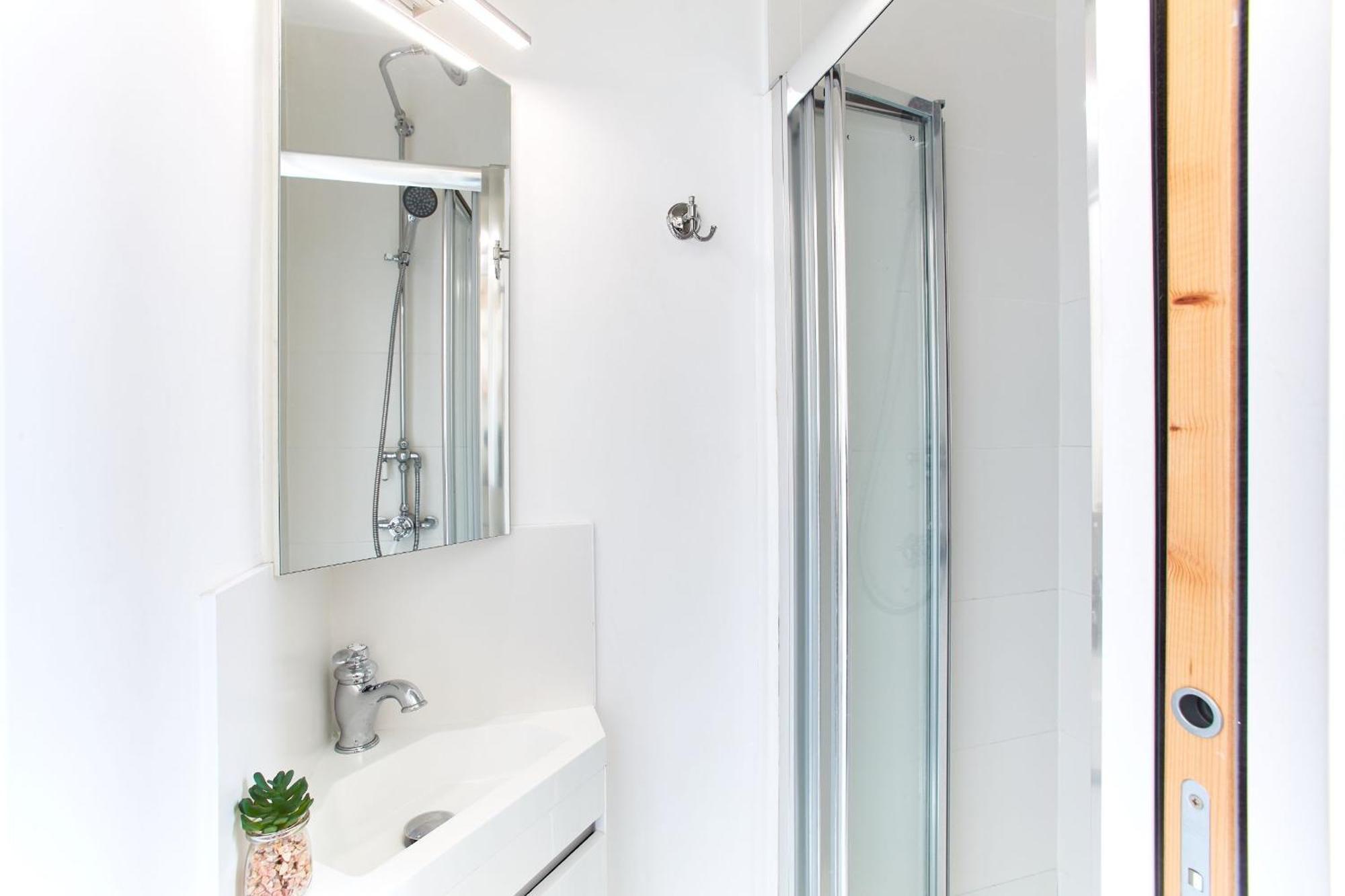 Montmartre & Rue Durantin - 1Br - Cityapartmentstay Paříž Exteriér fotografie